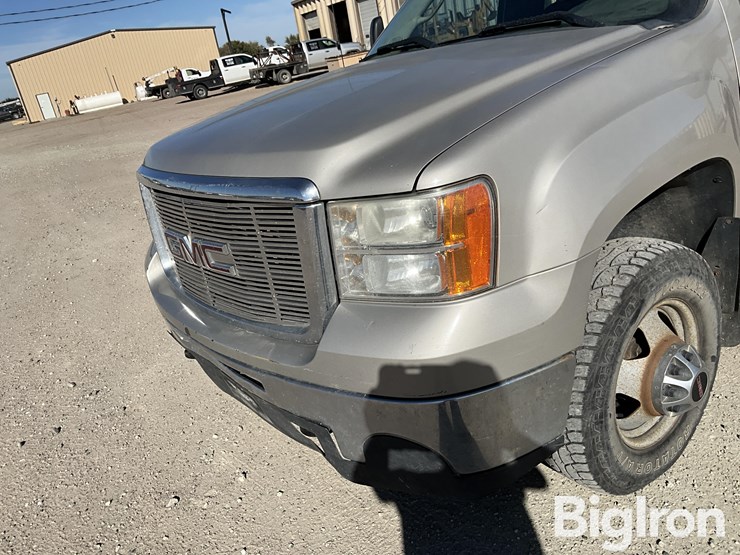 gmc-sierra-3500-image-9