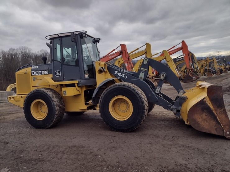 deere-544j-image-3