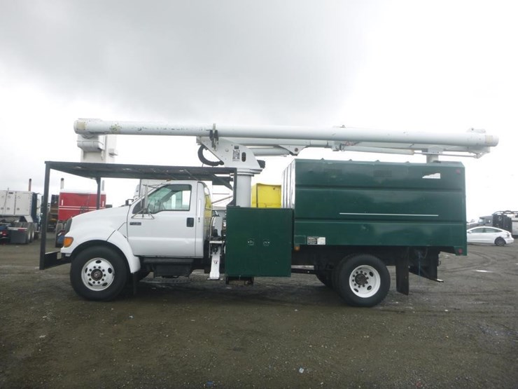 2004-ford-f750-image-5