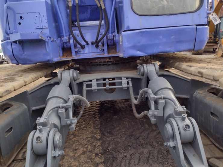 komatsu-pc128uu-2-image-22