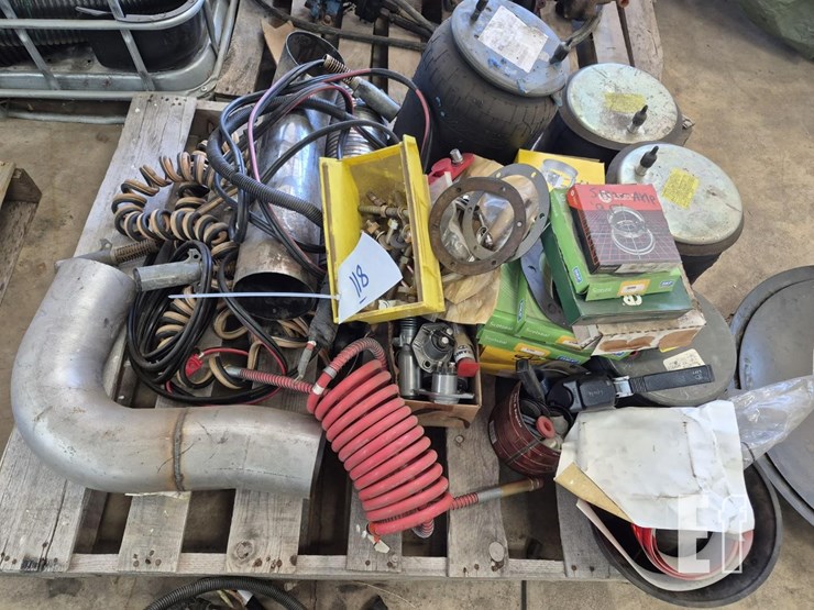 semi-truck-parts-image-1