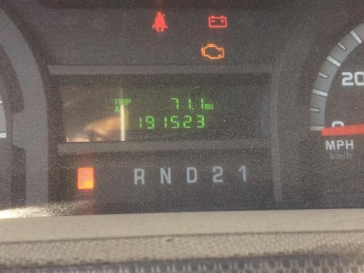 2009-ford-e350-image-13