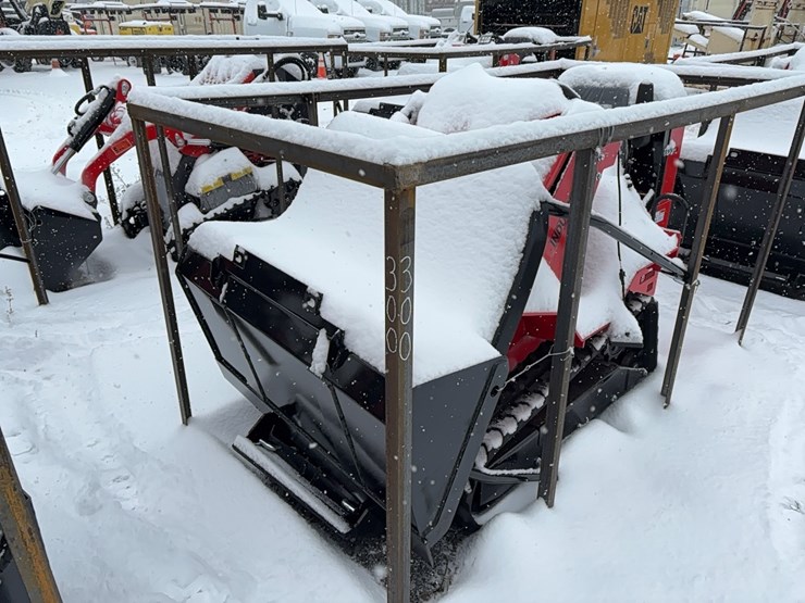 new-agt-sda-140t-mini-track-loader-image-10