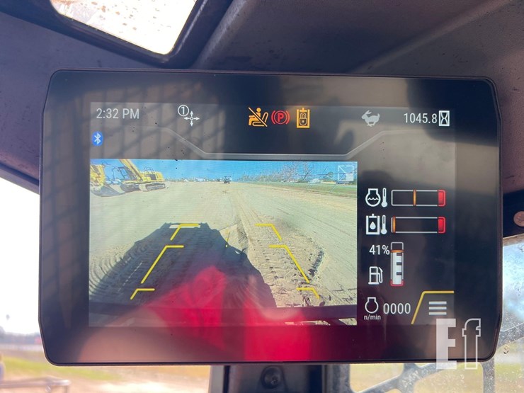 caterpillar-255-image-30