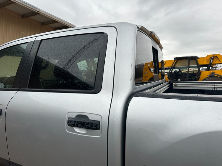 2019-nissan-titan-image-22