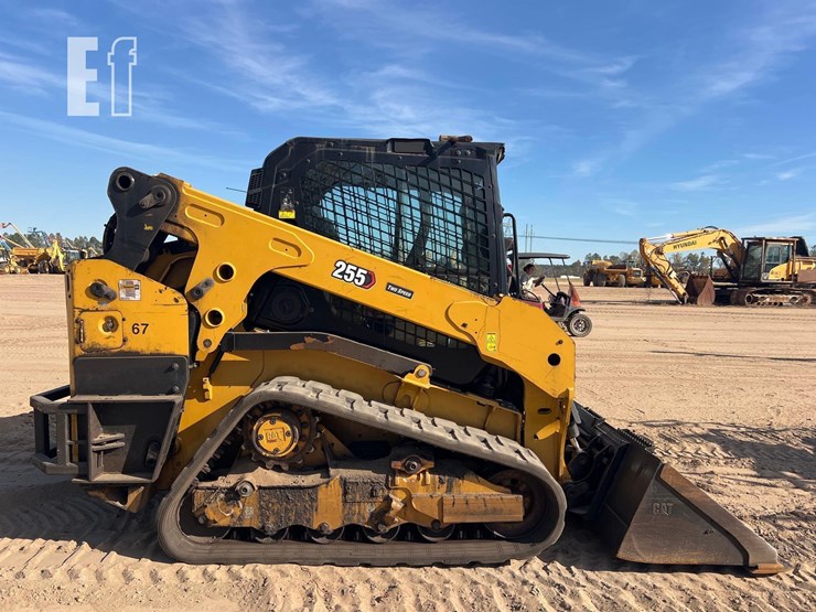 caterpillar-255-image-5