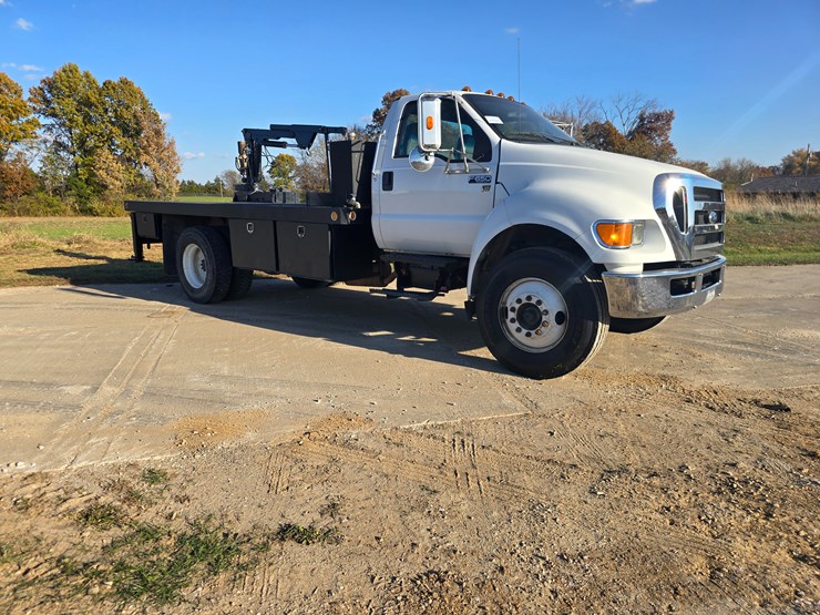 ford-f650-image-30