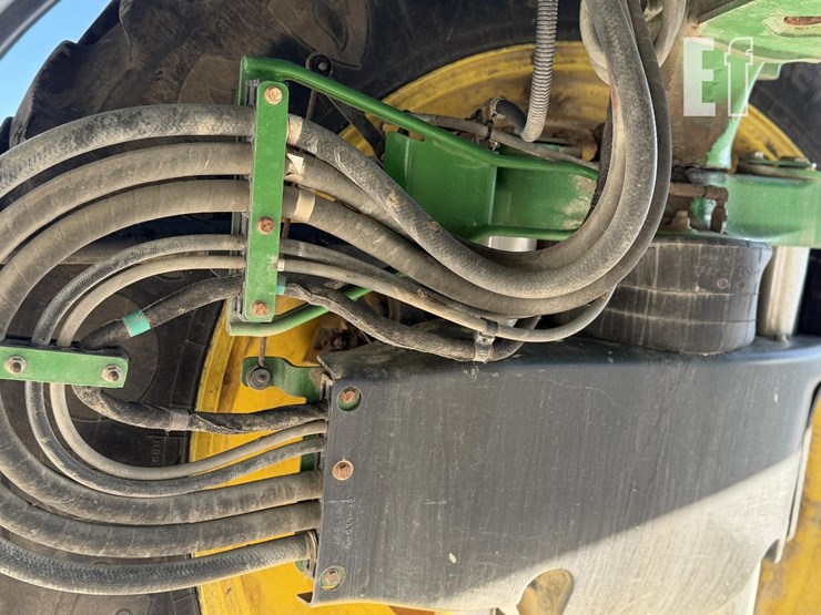 john-deere-r4038-image-18