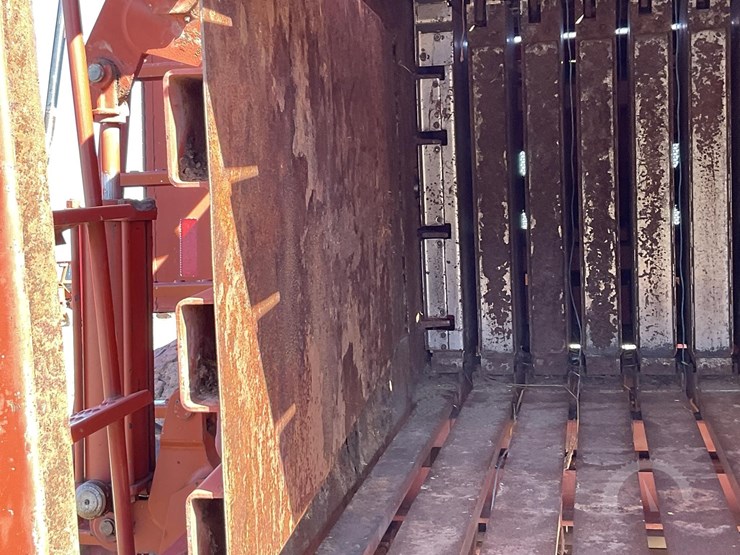 1980-hesston-4900-image-15