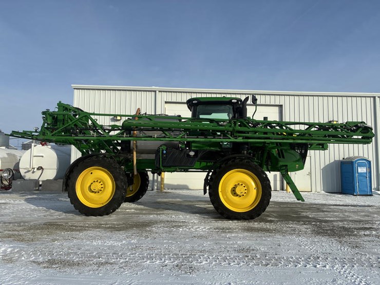 john-deere-r4038-image-4