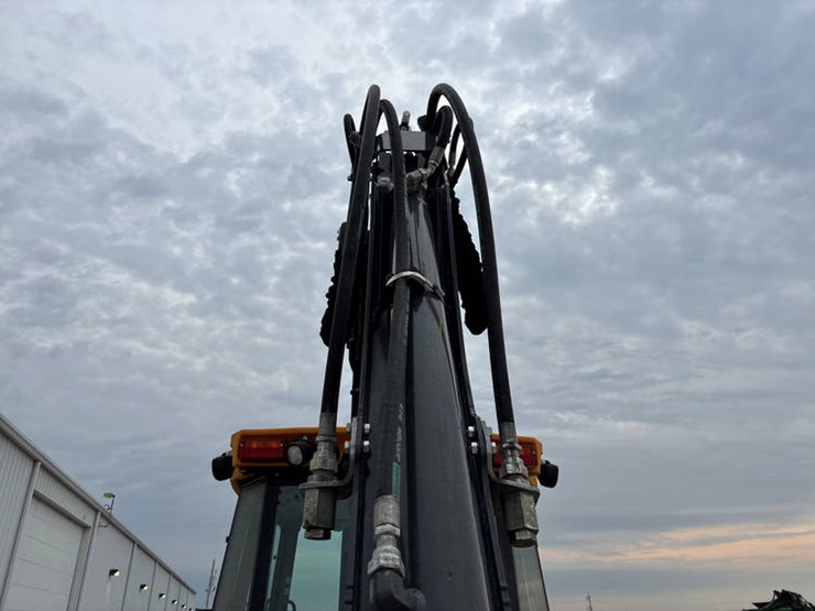 2018-john-deere-2018-image-43