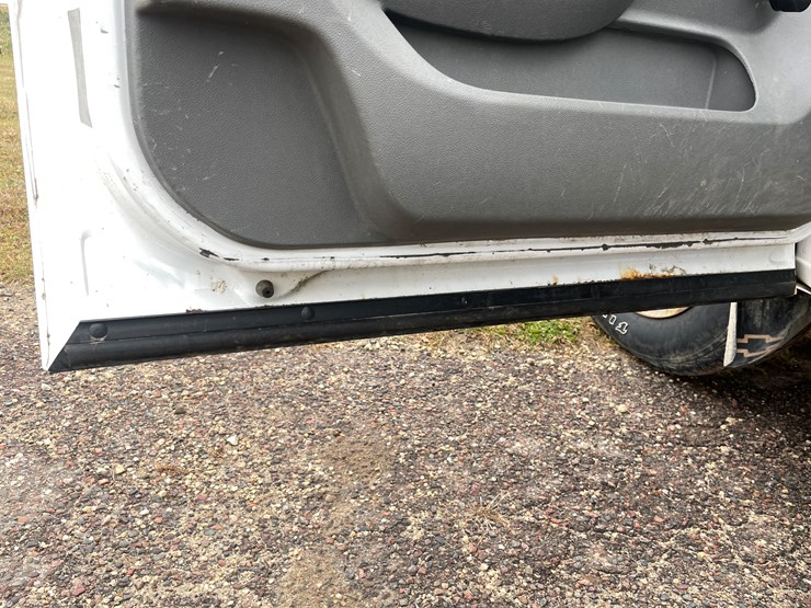 2010-chevrolet-1500-image-31