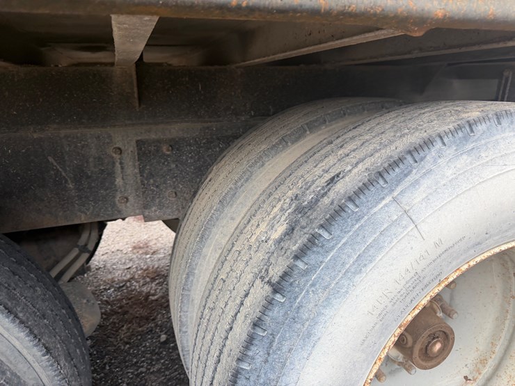 kenworth-t800-image-19