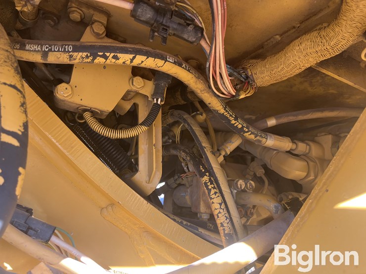 2007-caterpillar-140h-vhp-plus-image-14