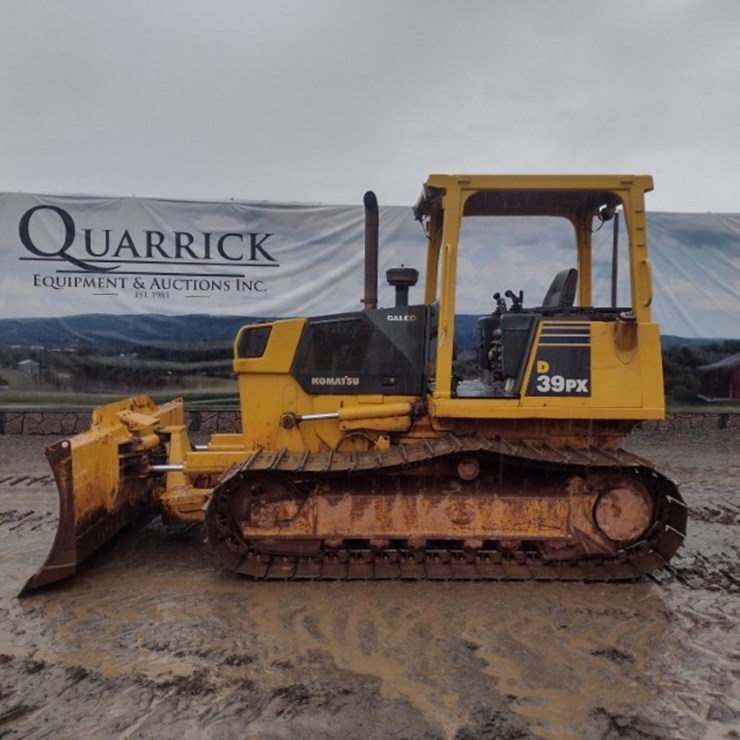 KOMATSU D39PX-21A