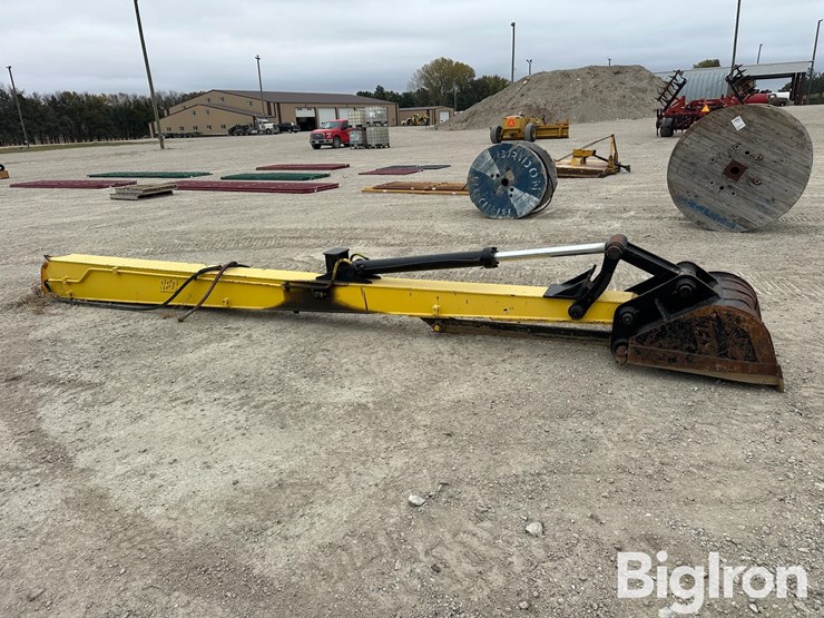 sec-backhoe-boom/stick-image-4