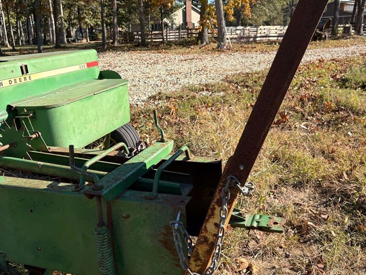 john-deere-336-image-8