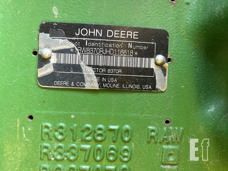 john-deere-8370r-image-2