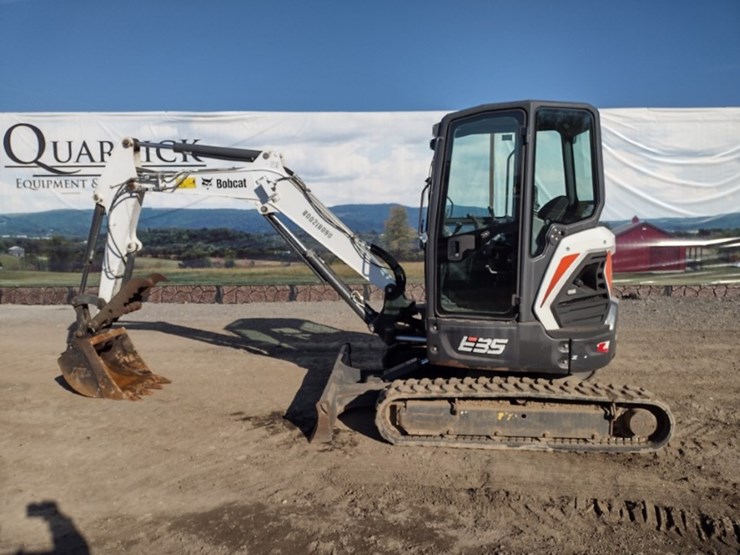 bobcat-e35i-image-1
