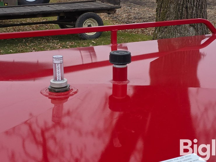 2013-thunder-creek-equipment-adt750-image-19