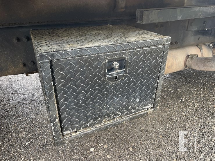 2006-sterling-l8500-image-33