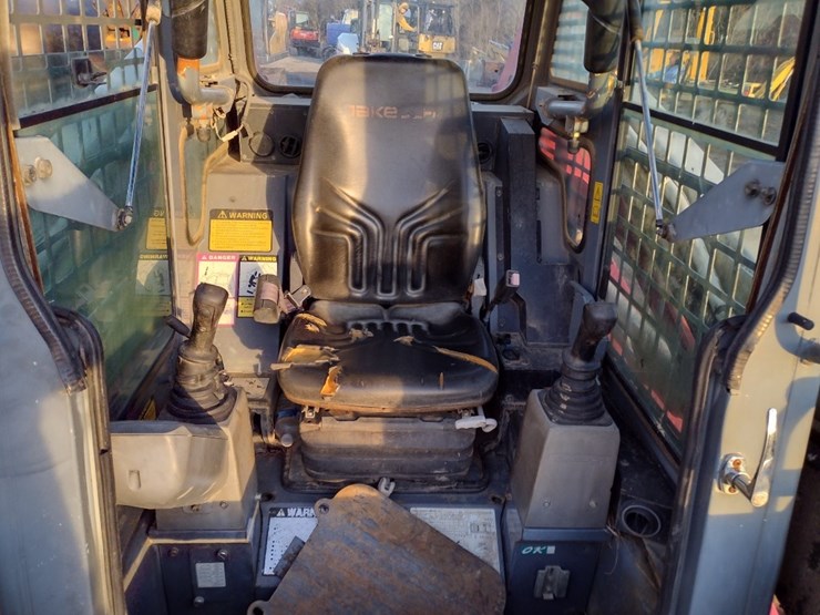 takeuchi-tl150-image-10