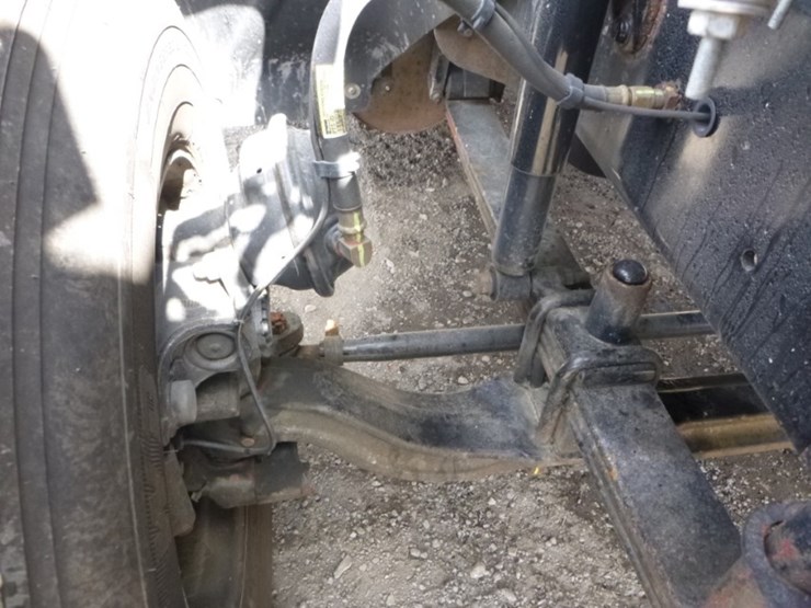 freightliner-coronado-122-image-26