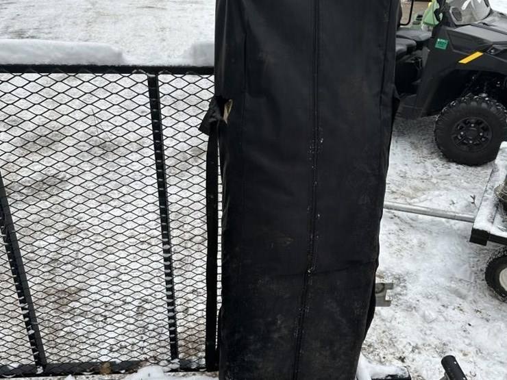 10'x20'-party-tent-image-2