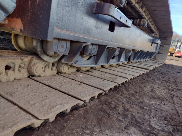 caterpillar-321c-image-27