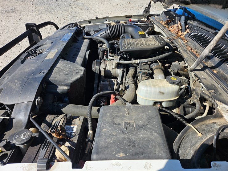 chevrolet-silverado-3500-image-28