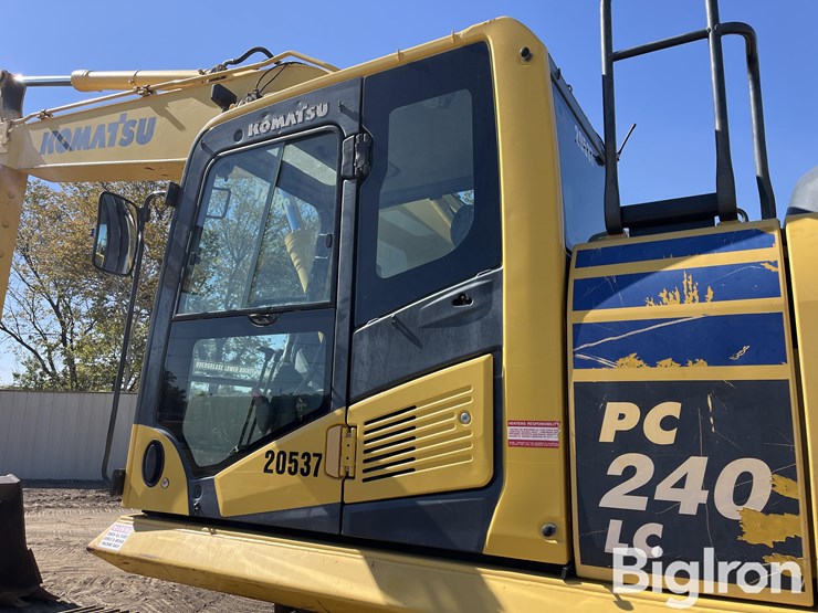 2015-komatsu-pc240-lc-10-image-10
