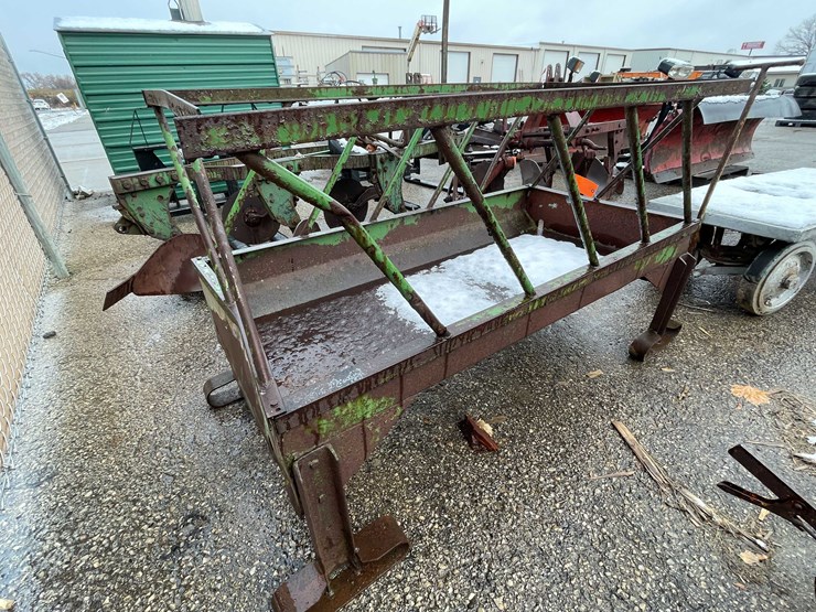 #6107-•-bale-feeder-(o12)-image-5