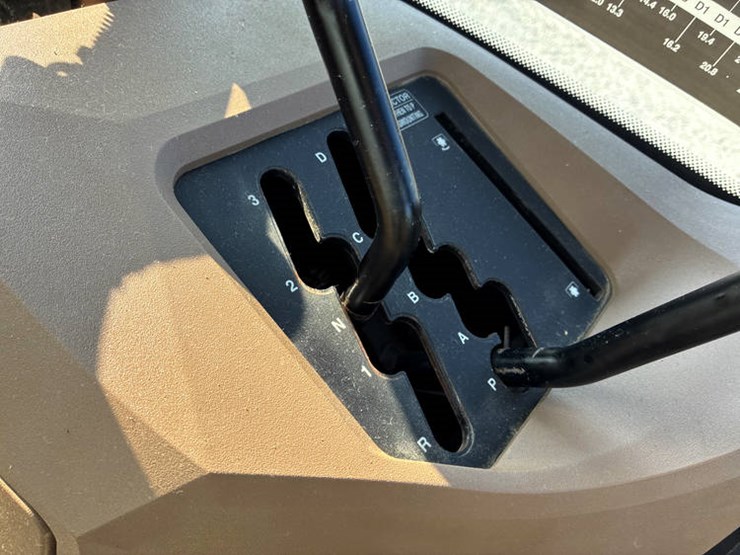 john-deere-9300t-image-86