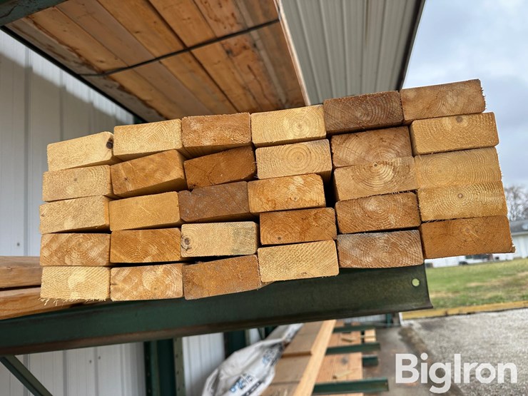 2x4-lumber-image-2