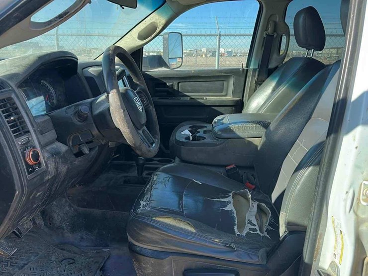 2018-dodge-ram-2500-image-6