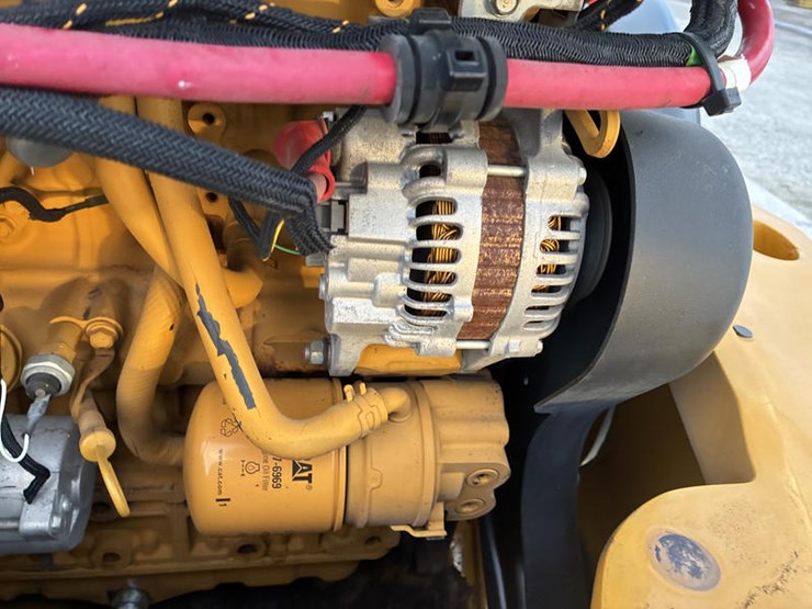 caterpillar-906m-image-52