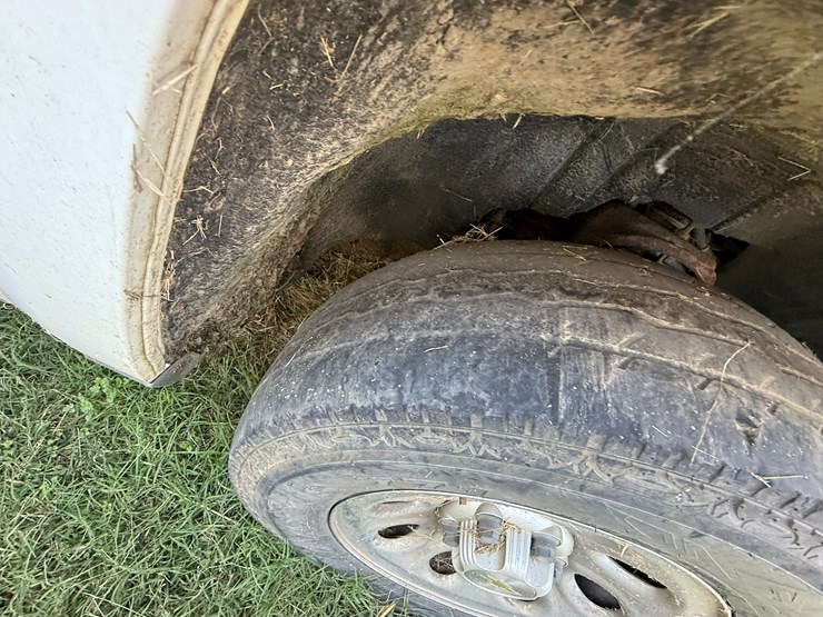 chevrolet-silverado-1500-image-9