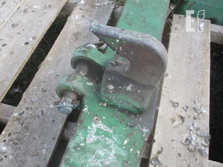 jd-cat-3-quick-hitch-jd-cat-3-quick-hitch-image-4