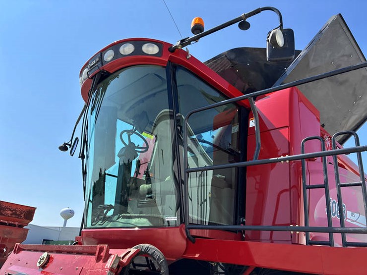 case-ih-5088-image-24