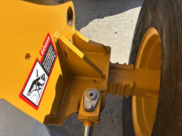 #122386-•-2022-jd-204l-#1lu204lcazb068342-image-40