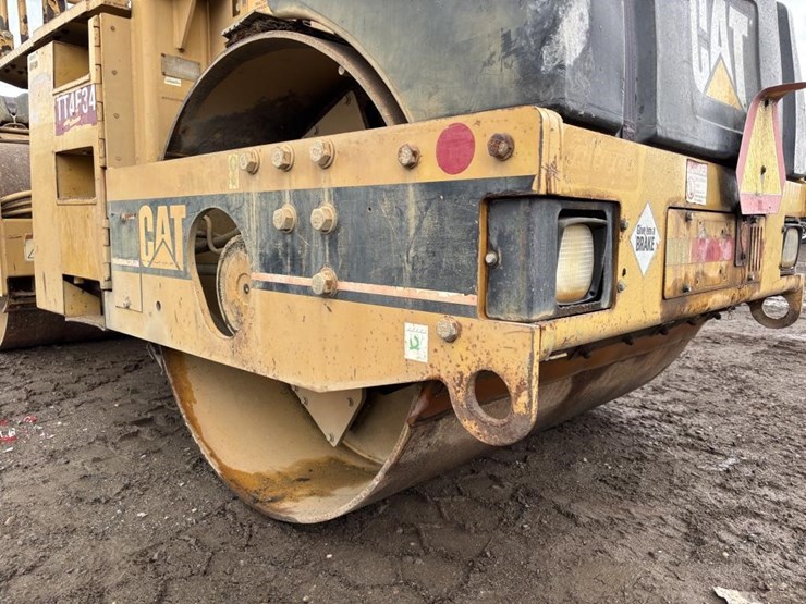 caterpillar-cb-434c-image-14