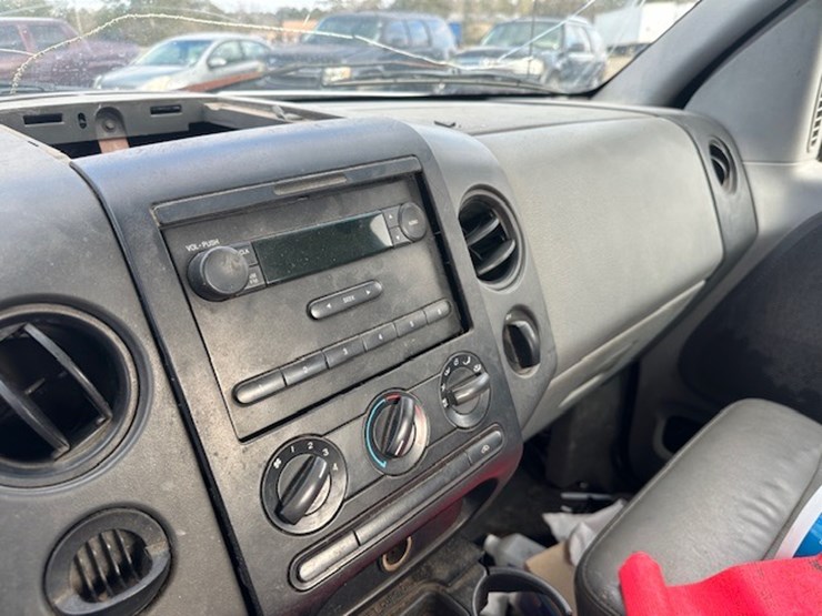 2006-ford-f150-image-28