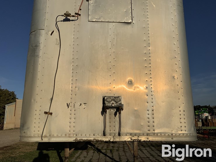 1960-timpte-t/a-nurse-tank-van-trailer-image-14