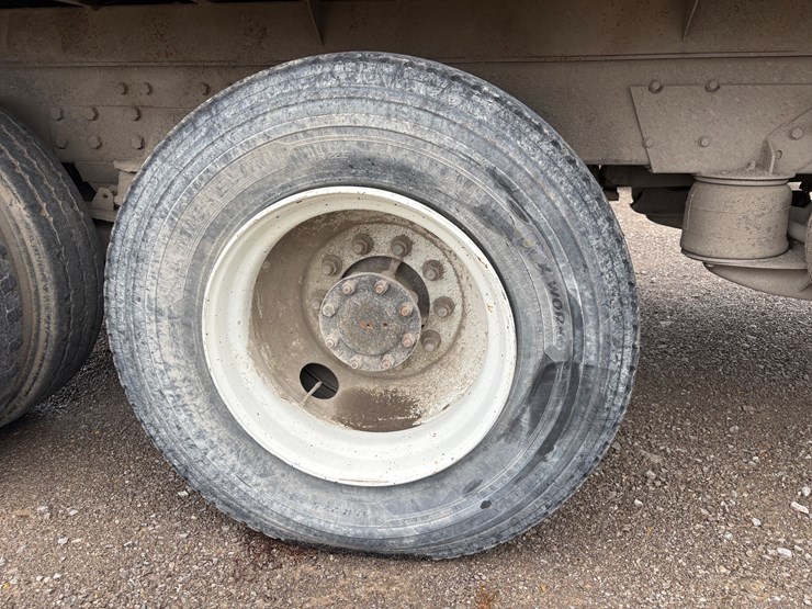 kenworth-t800-image-8