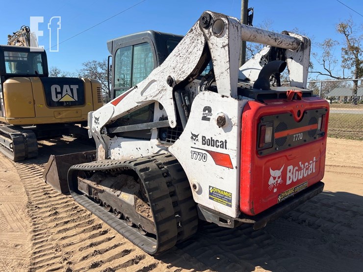 2023-bobcat-t770-image-2