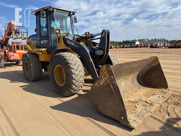 2017-deere-544kii-image-6