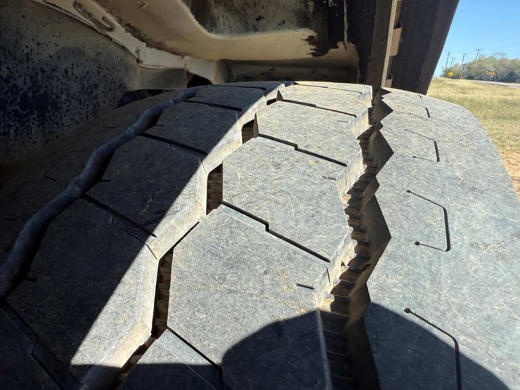 kenworth-t800-image-29