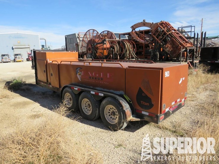 (x)-(5-31)-2012-ldj-gn990-fuel-/-lube-3-axle-goos...-image-4