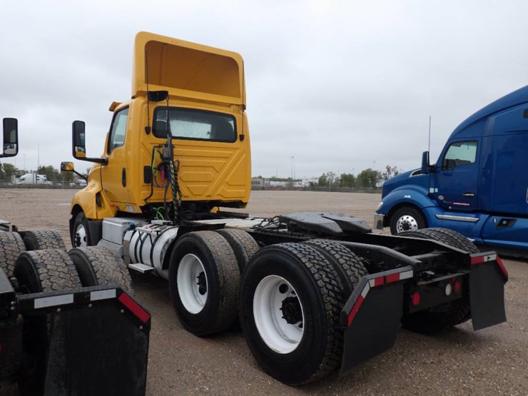 2019-international-lt-image-13