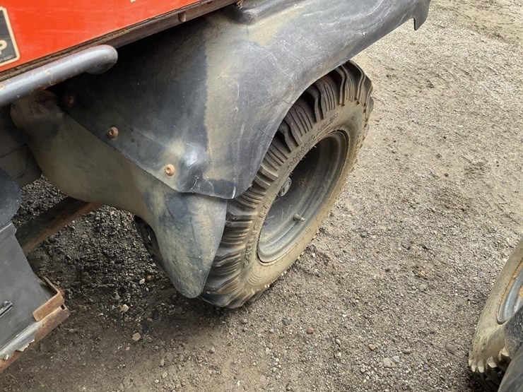 kubota-rtv900xt-image-15